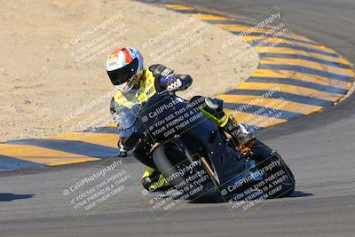 media/Dec-18-2022-SoCal Trackdays (Sun) [[8099a50955]]/Turns 9 and 10 Set 2 (1055am)/